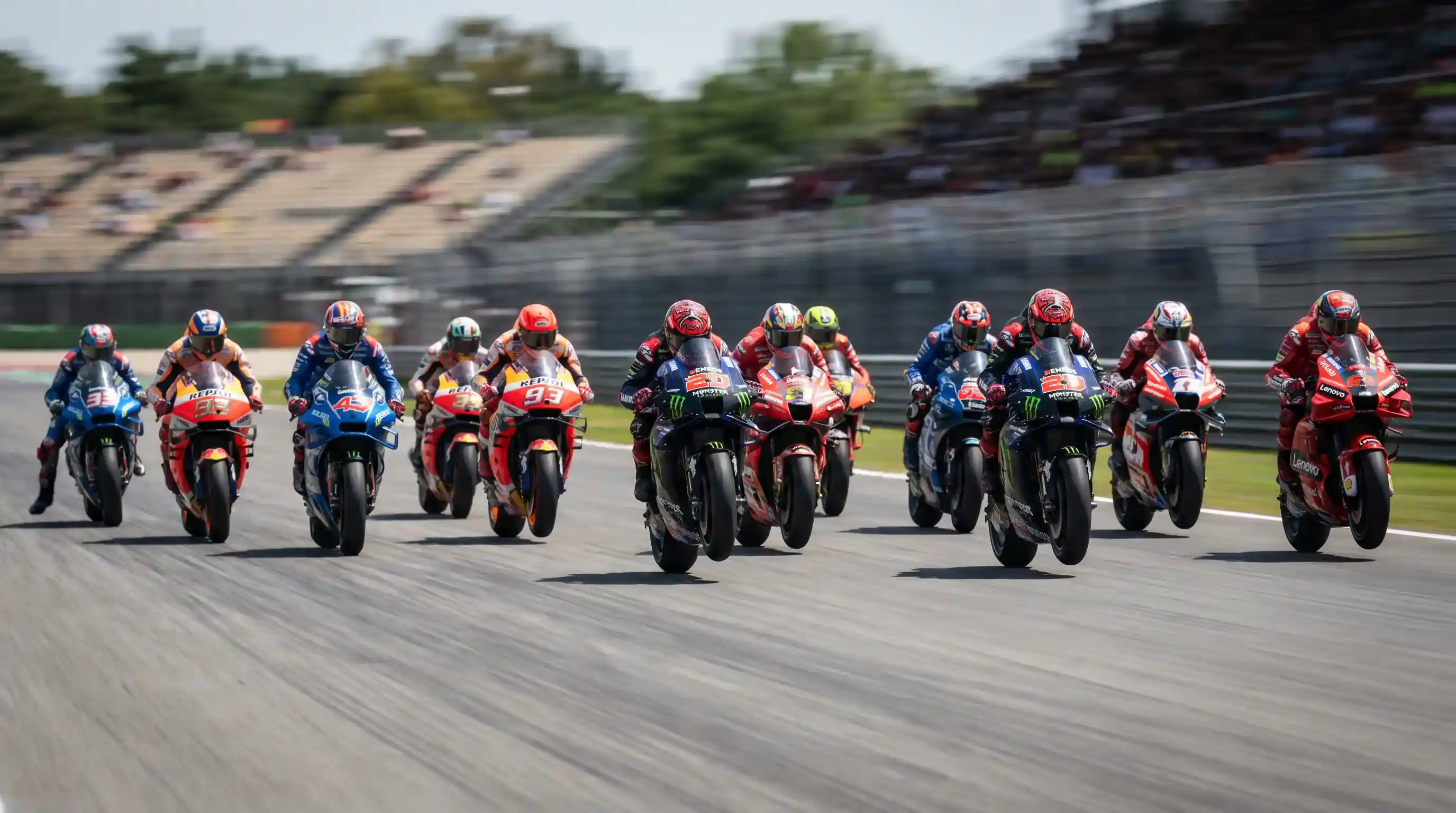 Старт на MotoGP спринт състезание в съботa